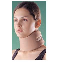 COLLARE CERVICALE OPPO A DENSITA' COMPATTA MISURA SMALL SUPPORTA LA COLONNA CERVICALE IN POSIZIONE NEUTRALE O ANATOMICA E PROVVEDE AD IMMOBILIZZARLA CHIUSURA IN VELCRO - Farmacia Mastrangelo 
