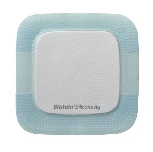 MEDICAZIONE BIATAIN IN SCHIUMA DI POLIURETANO A RILASCIO DI ARGENTO CON BORDO ADESIVO IN SILICONE 7,5X7,5 CM 5 PEZZI - Farmacia Mastrangelo 