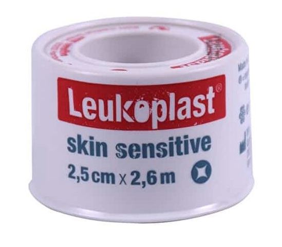 LEUKOPLAST SKIN SENSITIVE CEROTTO SU ROCCHETTO CON MASSA ADESIVA IN SILICONE M2,6 X 2,5CM 1 PEZZO - Farmacia Mastrangelo 