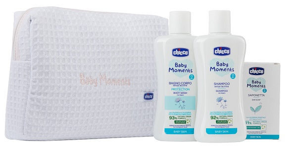 CHICCO BABY MOMENTS BEAUTY BAG W ZIP ROSA BAGNOSCHIUMA PELLI DELICATE 200 ML + SHAMPOO PELLI DELICATE 200 ML + SAPONE SOLIDO PELLI DELICATE 100 G - Farmacia Mastrangelo 